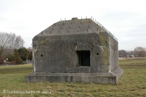 © bunkerpictures - Dutch Pyramide bunker